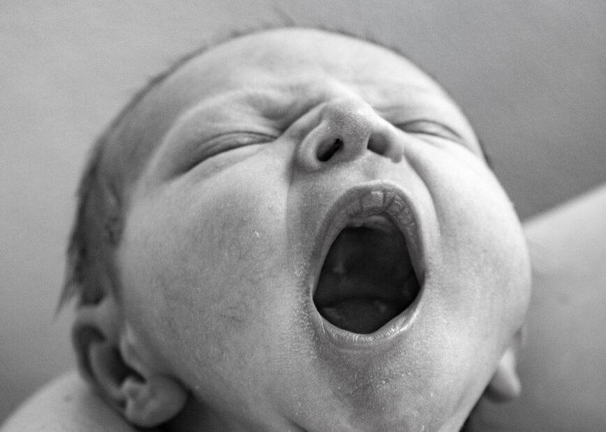 Illustration of The Curious Reason Humans Yawn More When They See Others Yawn