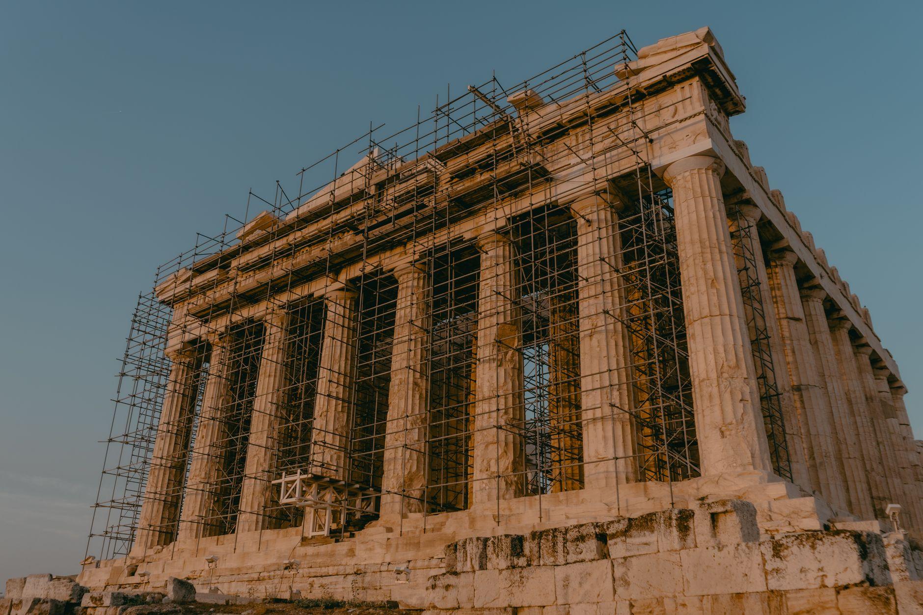 Illustration of What Makes Certain Historical Buildings Withstand Centuries Without Modern Materials
